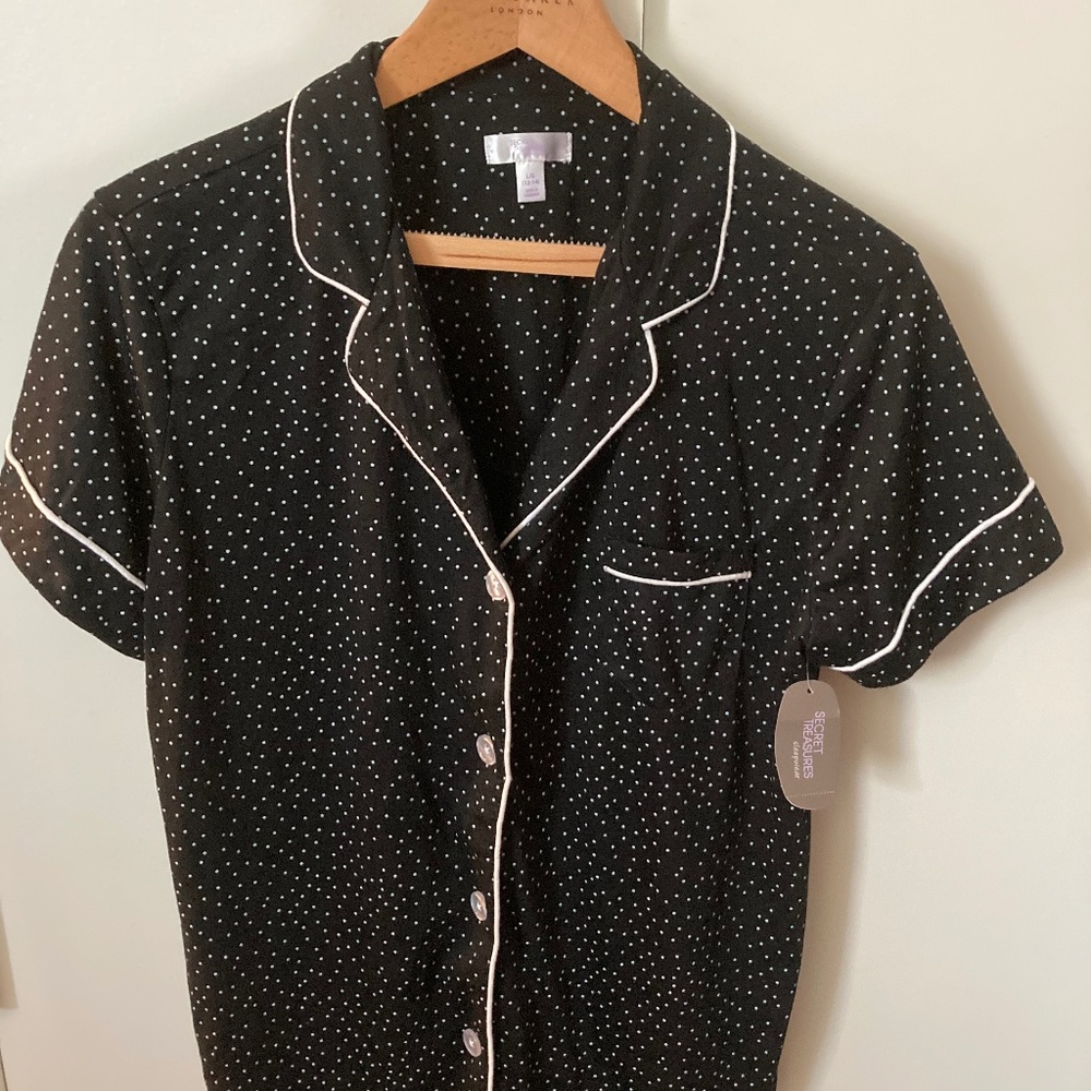 Secret Treasures Pajama Top, Large, Black, White Polka Dots, Short Sleeve NWT